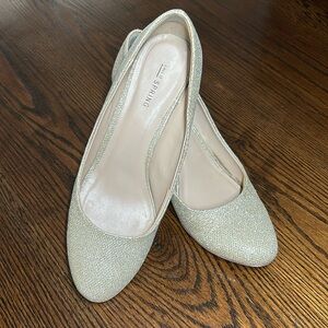 Golden heels size 10 W